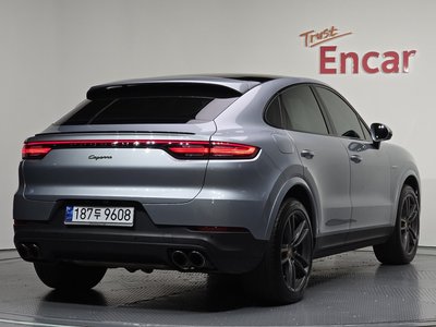 PORSCHE CAYENNE - 3