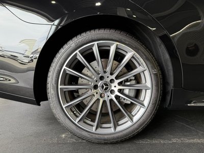 2026 Mercedes-BENZ S-CLASS photo 9