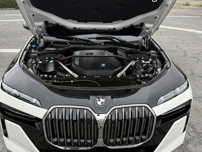 BMW 7 SERIES - 7