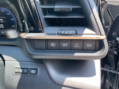 2026 Toyota CROWN SPORT thumbnail 39