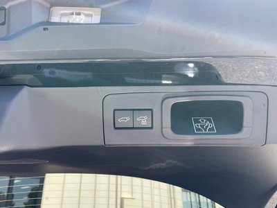 2026 Toyota CROWN SPORT thumbnail 32
