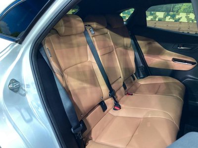 TOYOTA CROWN SPORT - 10