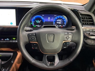 TOYOTA CROWN SPORT - 8