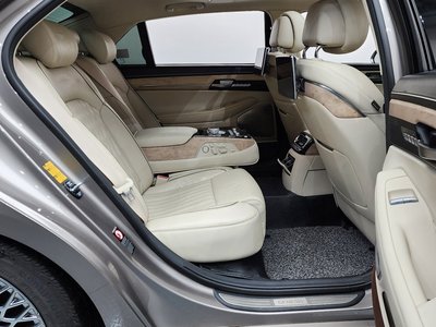 صورة مصغرة 12 لـ 2019 Genesis G90