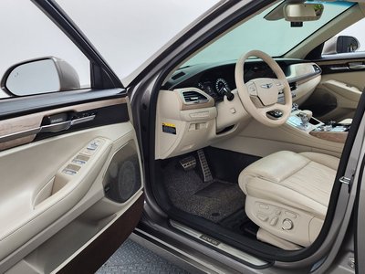 2019 Genesis G90 — фото 10