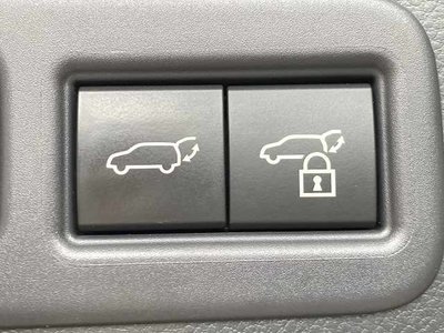 صورة مصغرة 43 لـ 2023 Lexus RX