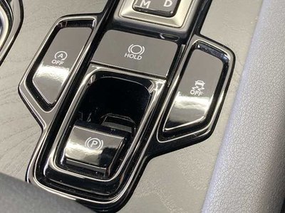 صورة مصغرة 80 لـ 2023 Lexus RX