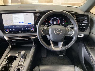 صورة مصغرة 47 لـ 2023 Lexus RX