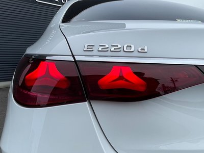 2025 Mercedes-BENZ E-CLASS — миниатюра 29