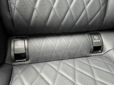 2025 Mercedes-BENZ E-CLASS — миниатюра 21
