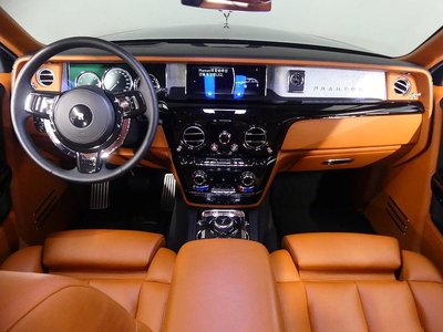 ROLLS-ROYCE PHANTOM - 7
