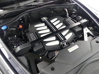 ROLLS-ROYCE PHANTOM - 6