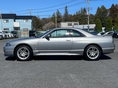 NISSAN SKYLINE GT-R - 9