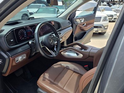 صورة 4 لـ 2024 Mercedes-BENZ GLE