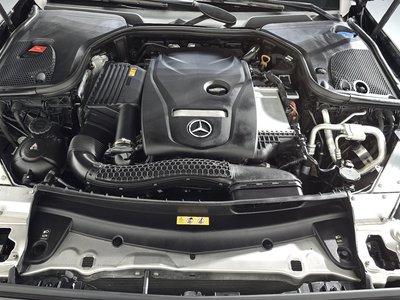 MERCEDES-BENZ E-CLASS - 7