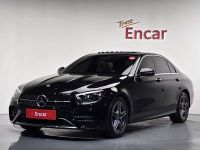 MERCEDES-BENZ E-CLASS - 1