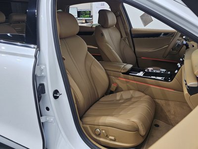 2024 Genesis G80 (RG3) thumbnail 18