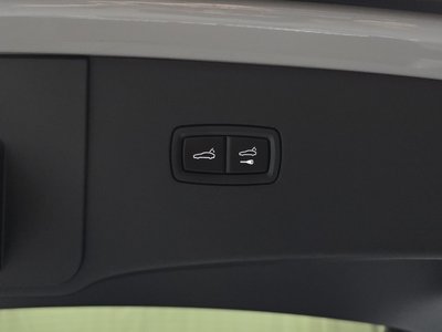 2025 Porsche CAYENNE 缩略图 33
