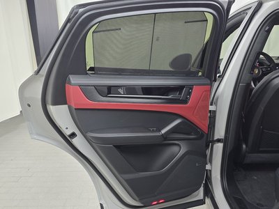 2025 Porsche CAYENNE 缩略图 15