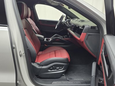 2025 Porsche CAYENNE 缩略图 16