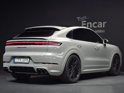 2025 Porsche CAYENNE 照片 4