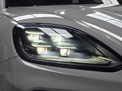 2025 Porsche CAYENNE 照片 9