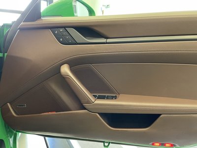 صورة مصغرة 16 لـ 2023 Porsche 911