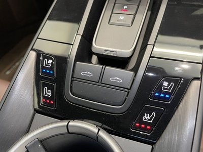 صورة مصغرة 25 لـ 2023 Porsche 911
