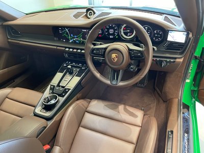 صورة مصغرة 15 لـ 2023 Porsche 911