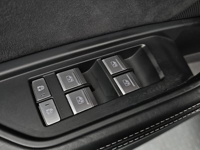2023 AUDI E-TRON — миниатюра 38