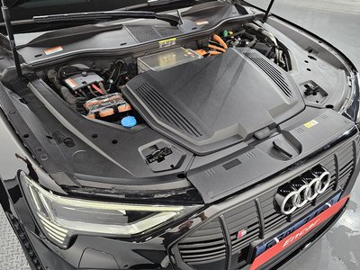 2023 AUDI E-TRON photo 7