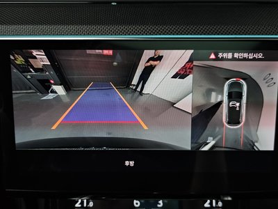 2023 AUDI E-TRON — миниатюра 20
