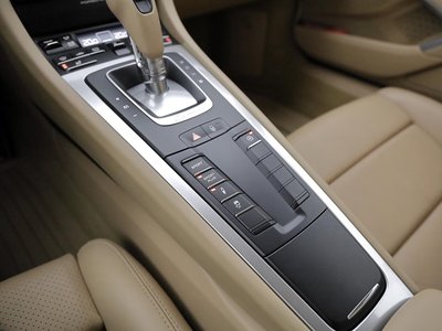 صورة مصغرة 33 لـ 2014 Porsche 911