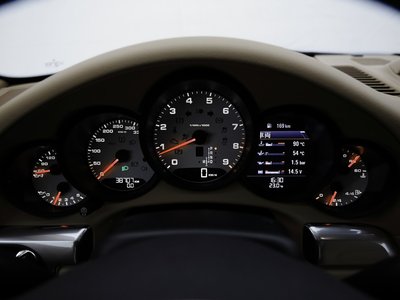 صورة مصغرة 24 لـ 2014 Porsche 911
