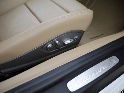 صورة مصغرة 41 لـ 2014 Porsche 911