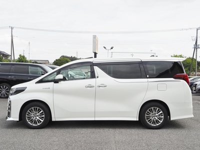 TOYOTA ALPHARD - 8