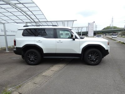 TOYOTA LAND CRUISER 250 - 8