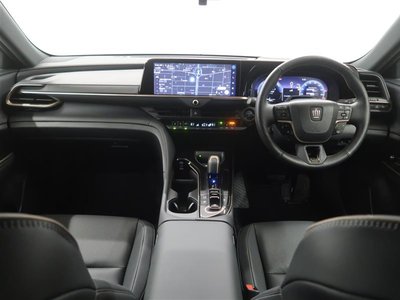 TOYOTA CROWN SPORT - 5