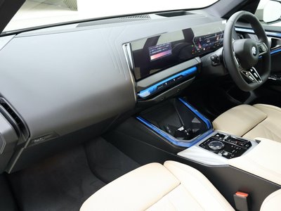 2025 BMW X3 — миниатюра 29