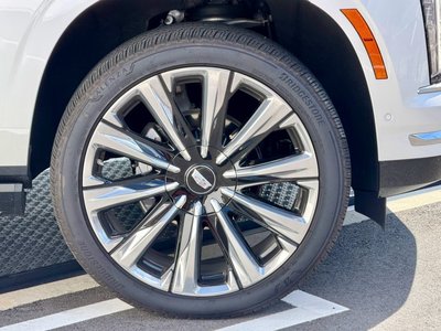 صورة 4 لـ 2025 Cadillac ESCALADE