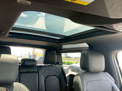 2025 LAND Rover RANGE ROVER EVOQUE — миниатюра 16