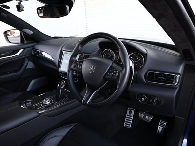 MASERATI LEVANTE - 3
