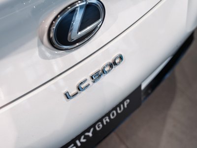 LEXUS LC CONVERTIBLE - 8