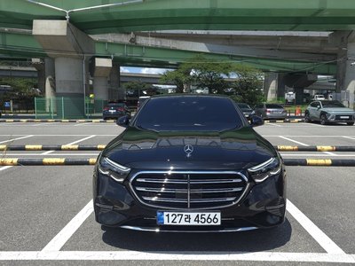 2026 Mercedes-BENZ E-CLASS 照片 1
