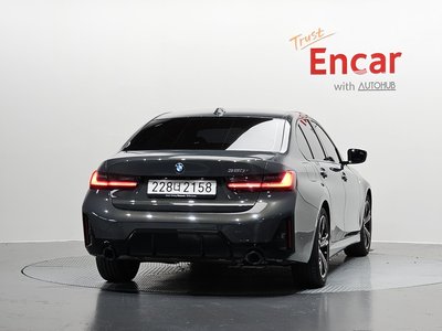 BMW 3 SERIES - 3