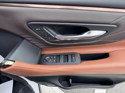 TOYOTA VELLFIRE - 6
