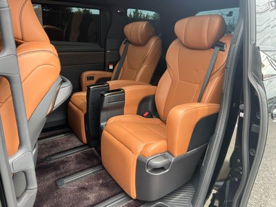 صورة مصغرة 64 لـ 2024 Toyota VELLFIRE