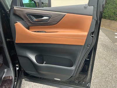 صورة مصغرة 49 لـ 2024 Toyota VELLFIRE