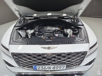 GENESIS GV80 - 8