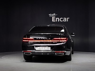 صورة 3 لـ 2019 GENESIS G90